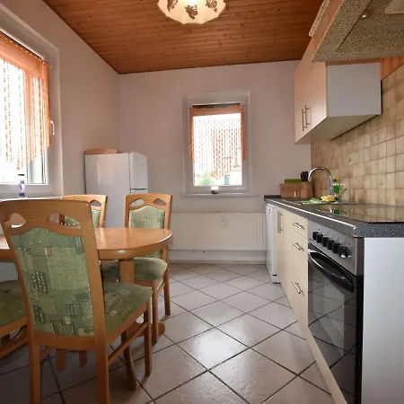 Modern Holiday In With Garden Ferienhaus